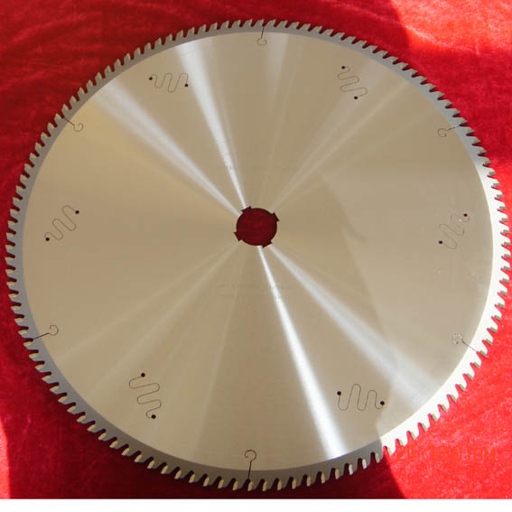 彩钢夹芯棉切割专用锯片-山西易通太行锯业有限公司